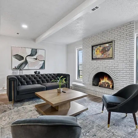 Budget Friendly Renovated Five Bedroom Retreat
